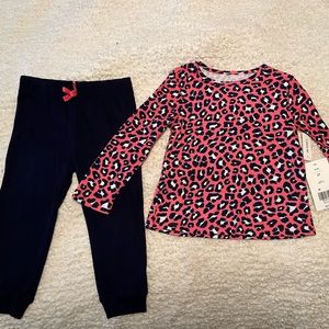 Girls 2T leopard legging outfit. NWT